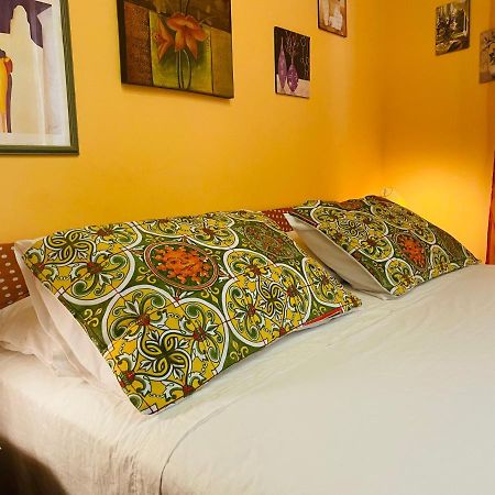 Graniti Cottage Gole Alcantara Gloria Room מראה חיצוני תמונה
