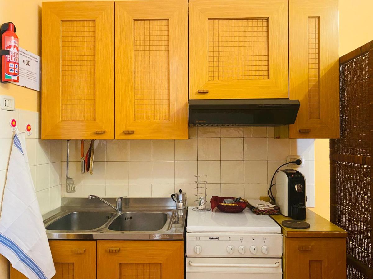 Graniti Cottage Gole Alcantara Gloria Room מראה חיצוני תמונה