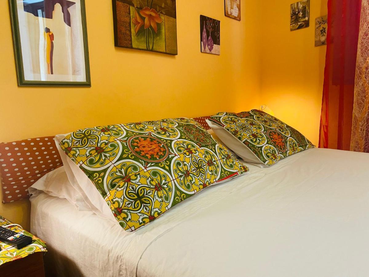 Graniti Cottage Gole Alcantara Gloria Room מראה חיצוני תמונה